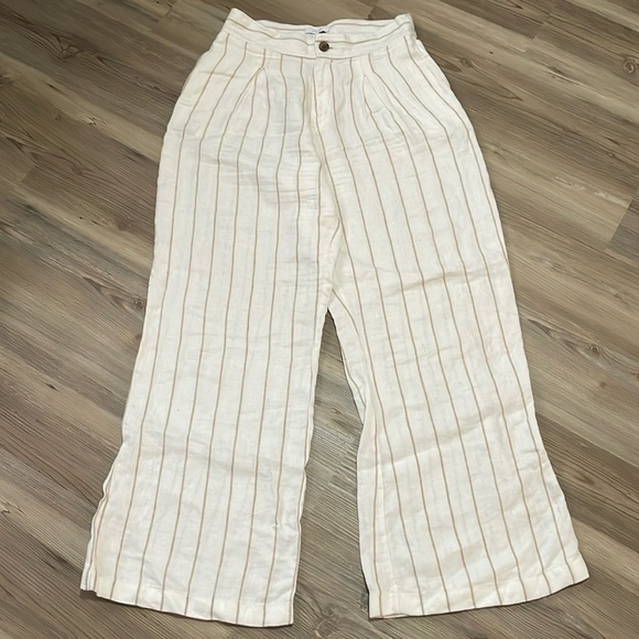 H Halston wide leg linen pants Cream Tan stripe Pleated Womens size 4 Relaxed - Picture 1 of 9